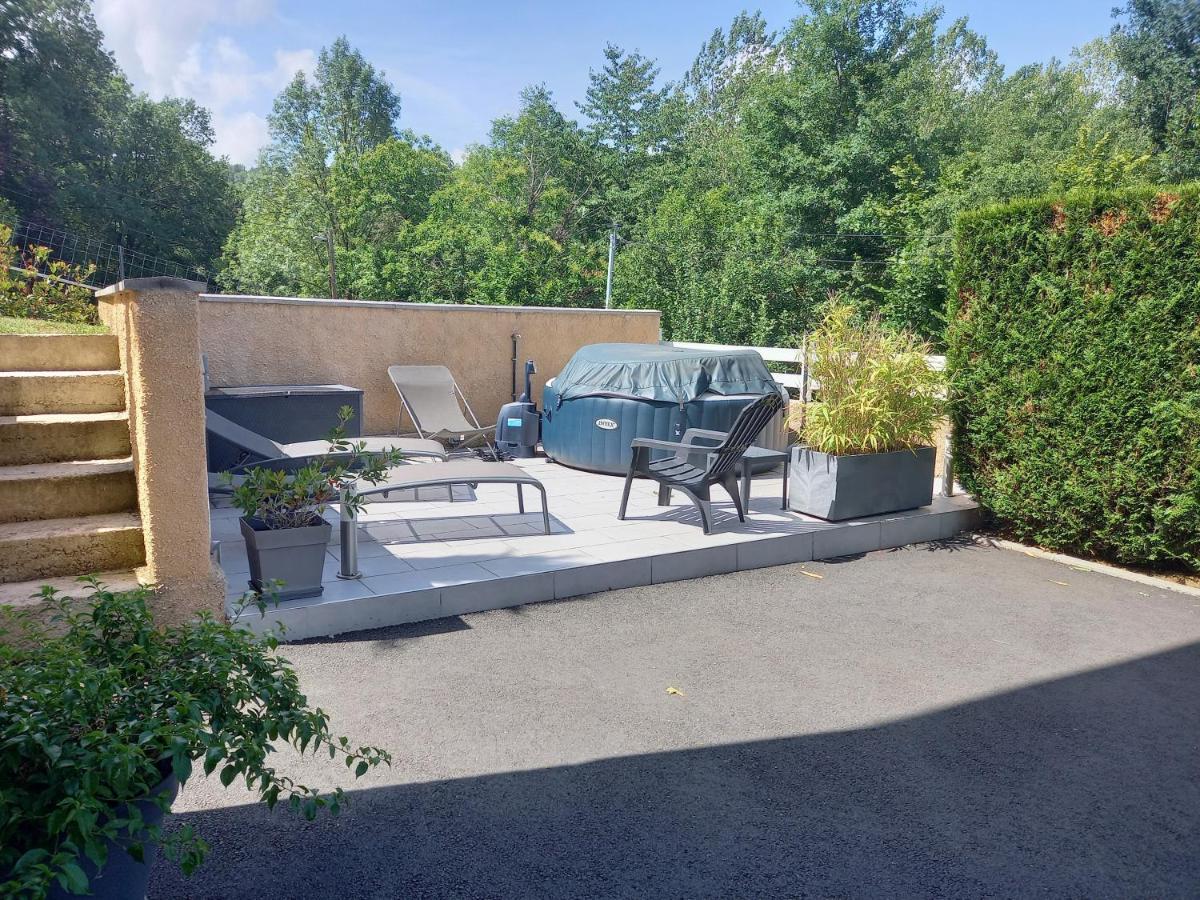 Appartement En Aveyron Aubin  Екстер'єр фото