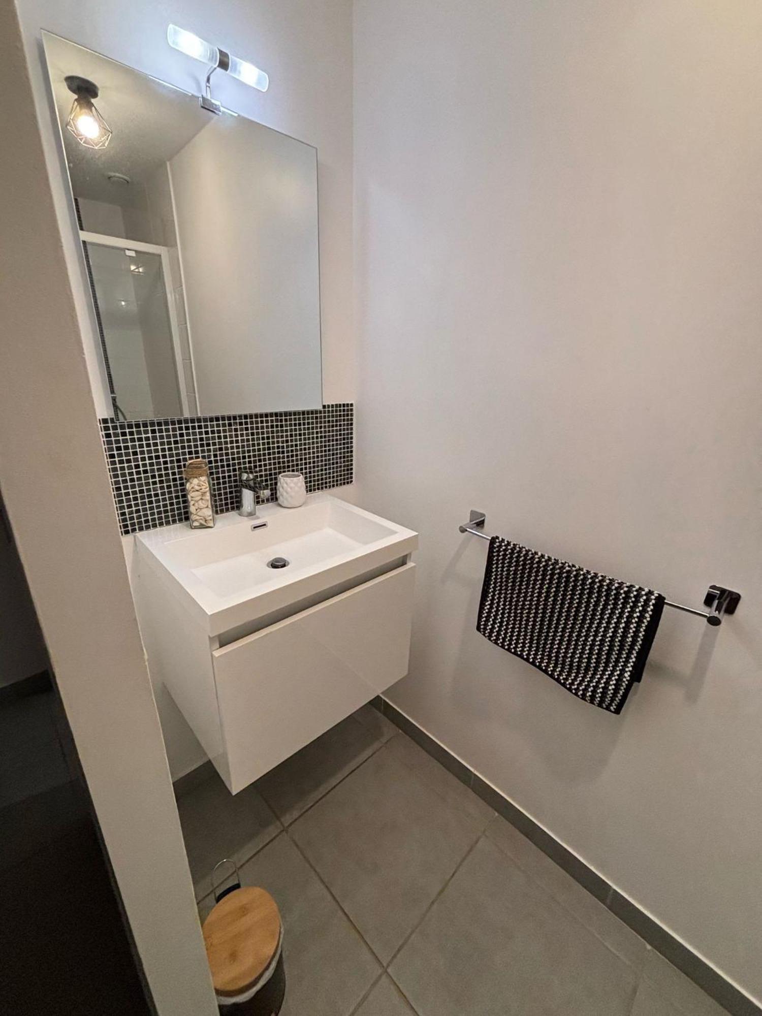Appartement En Aveyron Aubin  Екстер'єр фото